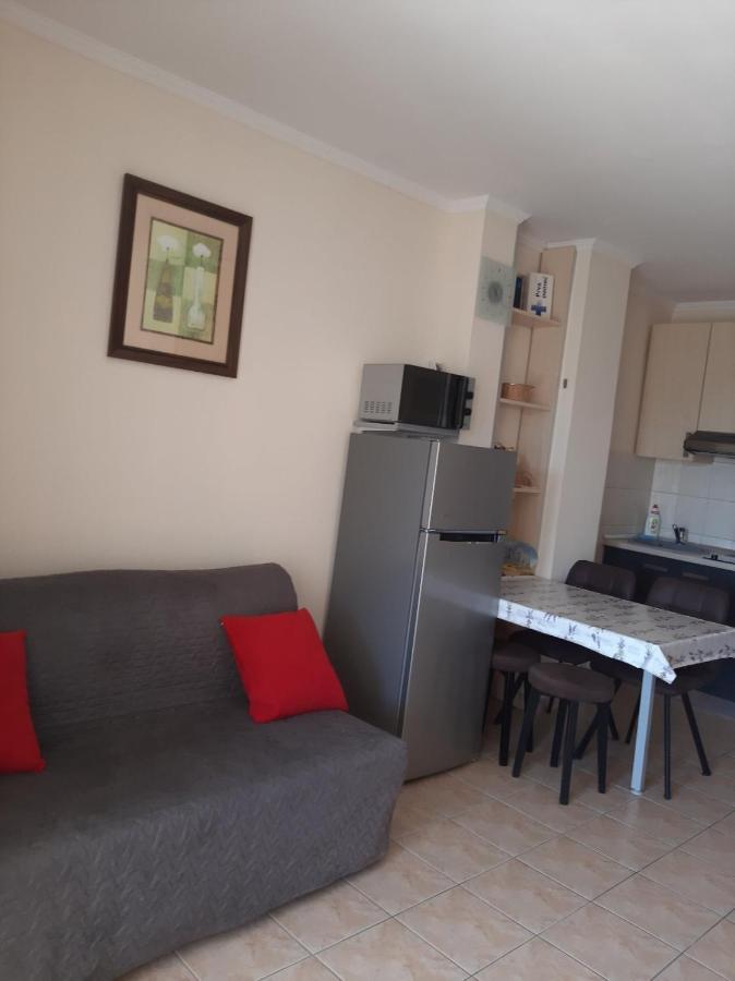 Apartments Pehar ซาโอสโตรก ภายนอก รูปภาพ